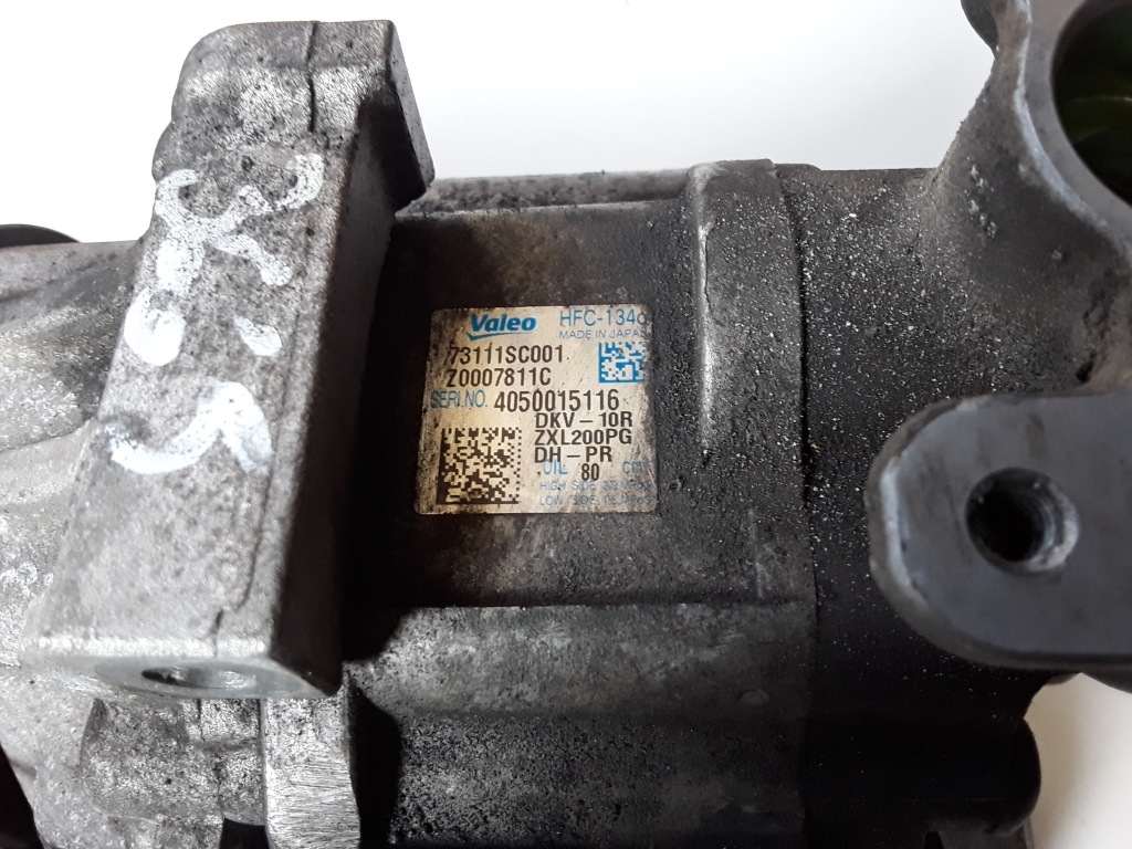 Used Subaru Forester Air conditioner compressor 7311SC001