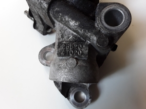 TOYOTA Verso-S NLP-12 (2010–2017) Ventil Abgasrückführung 2562047020 - 2