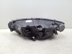 VOLVO V90 (2016–2026) Headlight 31655929 - 7