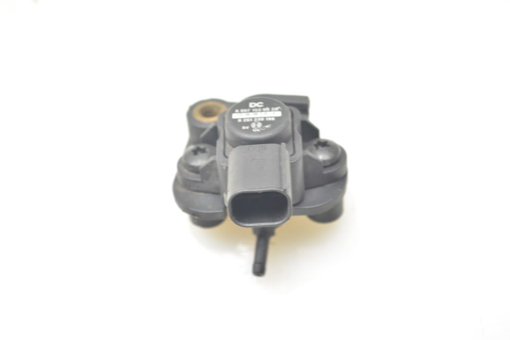 MERCEDES-BENZ Sprinter 2 generation (906) (2006-2018) Intake Manifold Pressure Sensor A0071530028 25763384