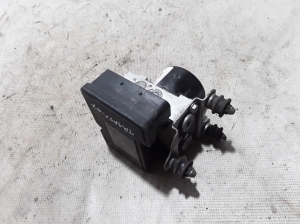 Volkswagen Transporter T5 (2003–2015) ABS Steuergerät 7H0614117A - 2