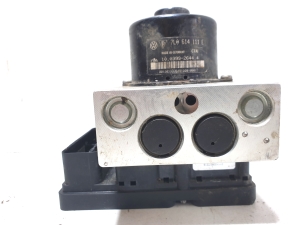 Volkswagen Touareg I (2002–2010) ABS Steuergerät 7L0907379D - 2