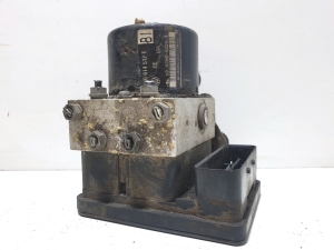 Volkswagen Jetta (2005–2011) ABS unit 1K0907379AA - 2