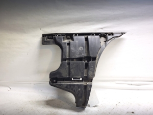 Rear bumper bracket - 08693387