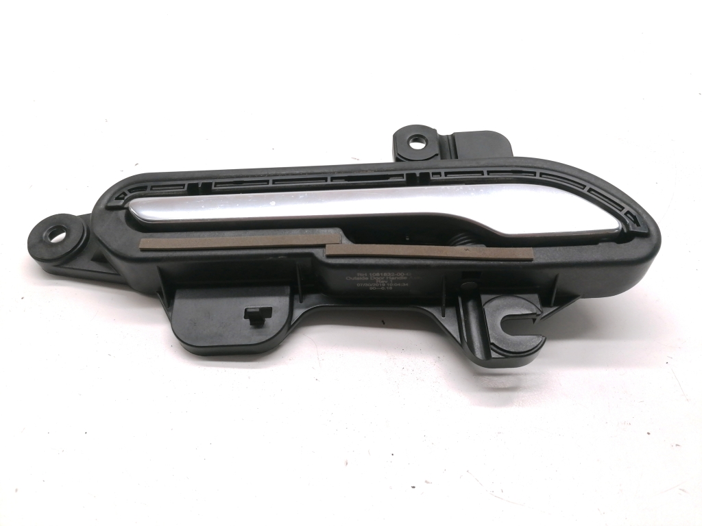 TESLA Model 3 1 generation (2017-2024) Front Right Door Exterior Handle 1081832-00-G 21233580