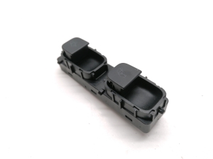 Tesla Model Y Y (2020–2026) Other switch 1493286-00-A - 4