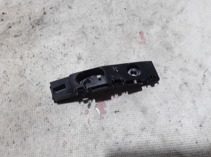  Front bumper bracket 