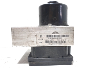 Mercedes Benz ML-Class 164 (2005–2011) ABS unit A2514311312   A2515453932 - 3