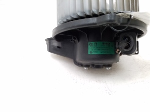 AUDI A6 C5 (1997–2005) Heizungsgebläsemotor 4B2820021C - 3