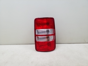 Volkswagen Caddy III (2004–2015) Eckleuchte hinten 2K0945112A