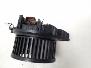 AUDI A4 B6 (2000–2005) Heater blower motor 8E2820021B - 2