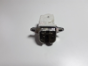 Subaru Outback (2009–2014) Heckklappenschloss 63032FG101 - 2