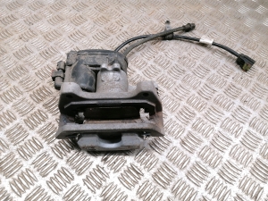Tesla Model 3 3 (2016–2024) Tagumine pidurisadul 1044624-00-H - 2