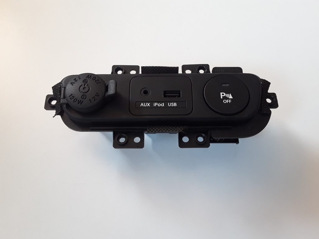 Used Kia Sportage USB connection 961103W000