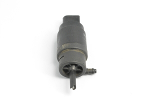 Volkswagen Transporter T5 (2003–2015) Front windshield washer pump 1T0955651 - 4