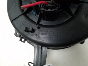 Seat Ibiza 6L1 (2002–2008) Heizungsgebläsemotor 6Q2819015G - 2