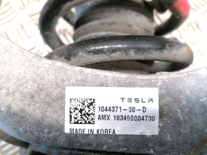 Tesla Model 3 3 (2016–2024) Stoßdämpfer vorne 1044363-00-F - 5
