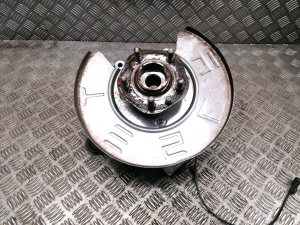 Tesla Model 3 3 (2016–2024) Rear wheel hub 1044416-00-F - 3