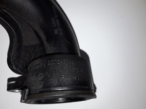 Ford Kuga (2012–2019) Intercooler hose DS739F805 - 2