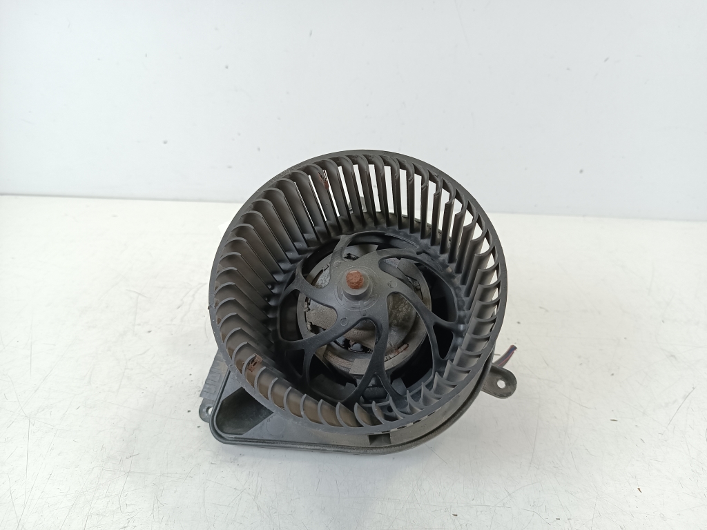 VOLKSWAGEN LT 2 generation (1996-2006) Ventilátor kúrenia X27663329W 20952363