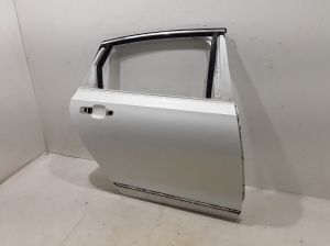  Rear side doors 