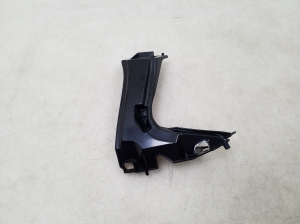 Front bumper bracket - 7207932