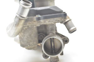  EGR valve cooler 