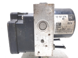 Opel Astra H (2004–2010) ABS plokk 13157576 - 2