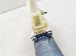 Mercedes Benz E-Class W212 (2009–2015) Hinterer Seitentür-Fensterhebermotor A2048200542 - 3