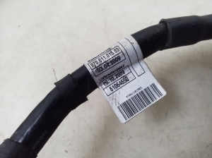  Kabel jest na plus 