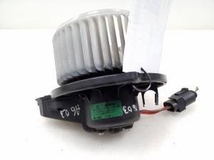 AUDI A6 C5 (1997–2005) Heizungsgebläsemotor 4B2820021C - 3