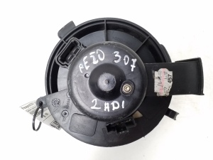 Peugeot 307 I (2000–2009) Heizungsgebläsemotor 8090901 - 2