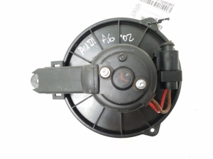 AUDI A6 C5 (1997–2005) Heizungsgebläsemotor 4B2820021C - 2