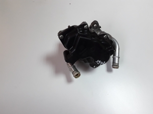  EGR valve 