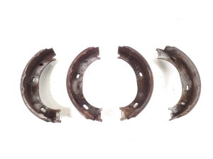Parking brake shoes - 