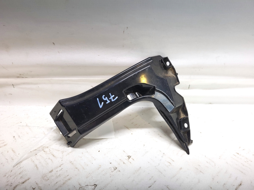 BMW 5 SERIES F10 (2010–2017) Front bumper bracket 5111720793 BMW 5 SERIES F10 (2010–2017) Front bumper bracket 5111720793