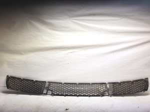 Grille inférieure de pare-chocs avant - 51113400908