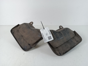 TOYOTA Hiace (2004–2026) Mud flap - 5