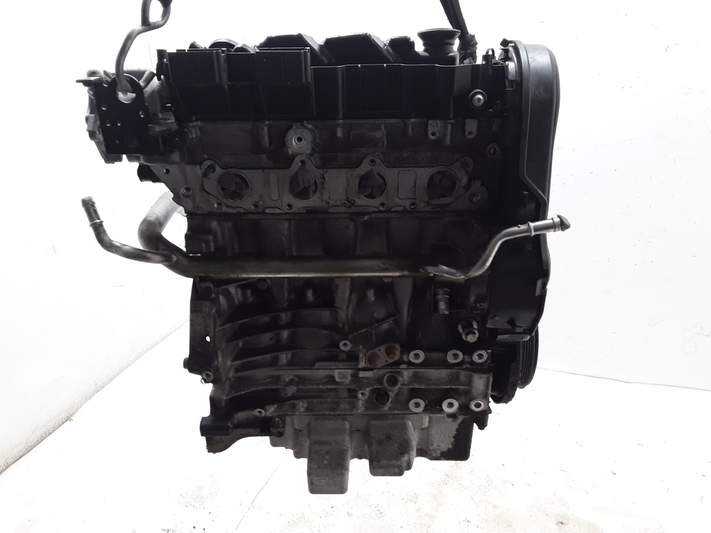 VOLVO V40 2 generation (2012-2020) Bare Engine D4204T8 20985478