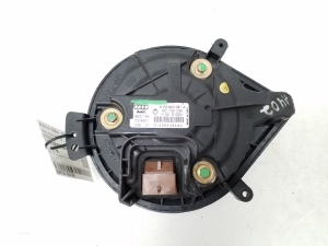 AUDI A4 B6 (2000–2005) Heater blower motor 8E2820021 - 2