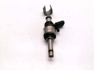  Fuel injector 