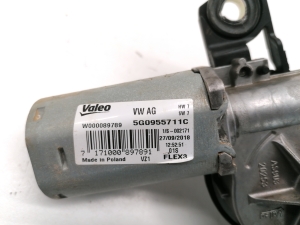  Rear wiper motor 