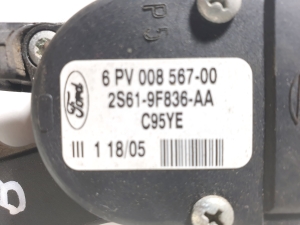 Ford Fiesta V (2002–2008) Gaasipedaal 6PV00856700  2S619F836AA - 3