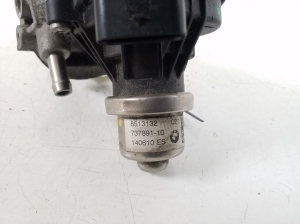  EGR valve 