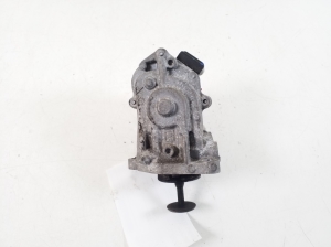  EGR valve 