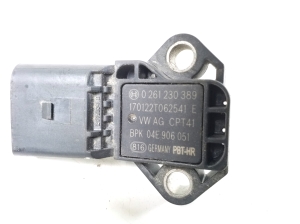 Volkswagen Touran III (2015–2026) Intercooler sensor 04E906051 - 2