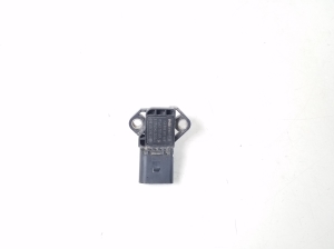 Sensor Ladeluftkühler - 04E906051