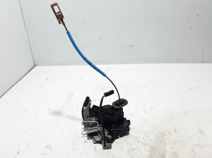 Front door lock - 81320-AT110