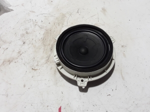 Rear side door speaker - 96340-AT100