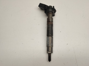  Fuel injector 